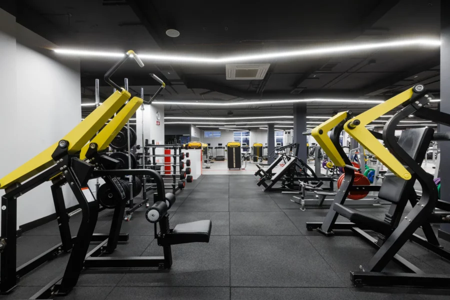 фитнес зал Drive Fitnes Черепанова - тренажеры в зале